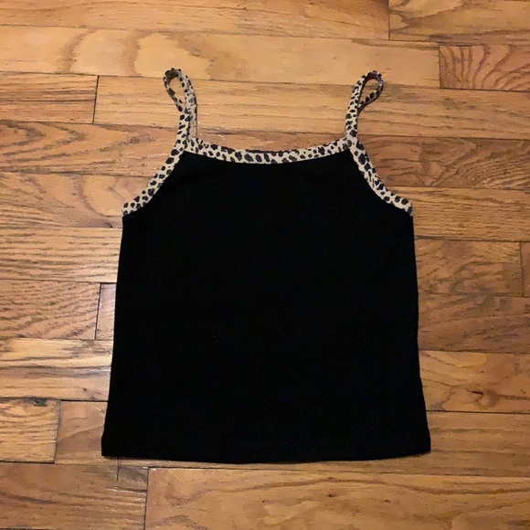 Brandy Melville Tops - Brandy Melville cheetah print black tank crop